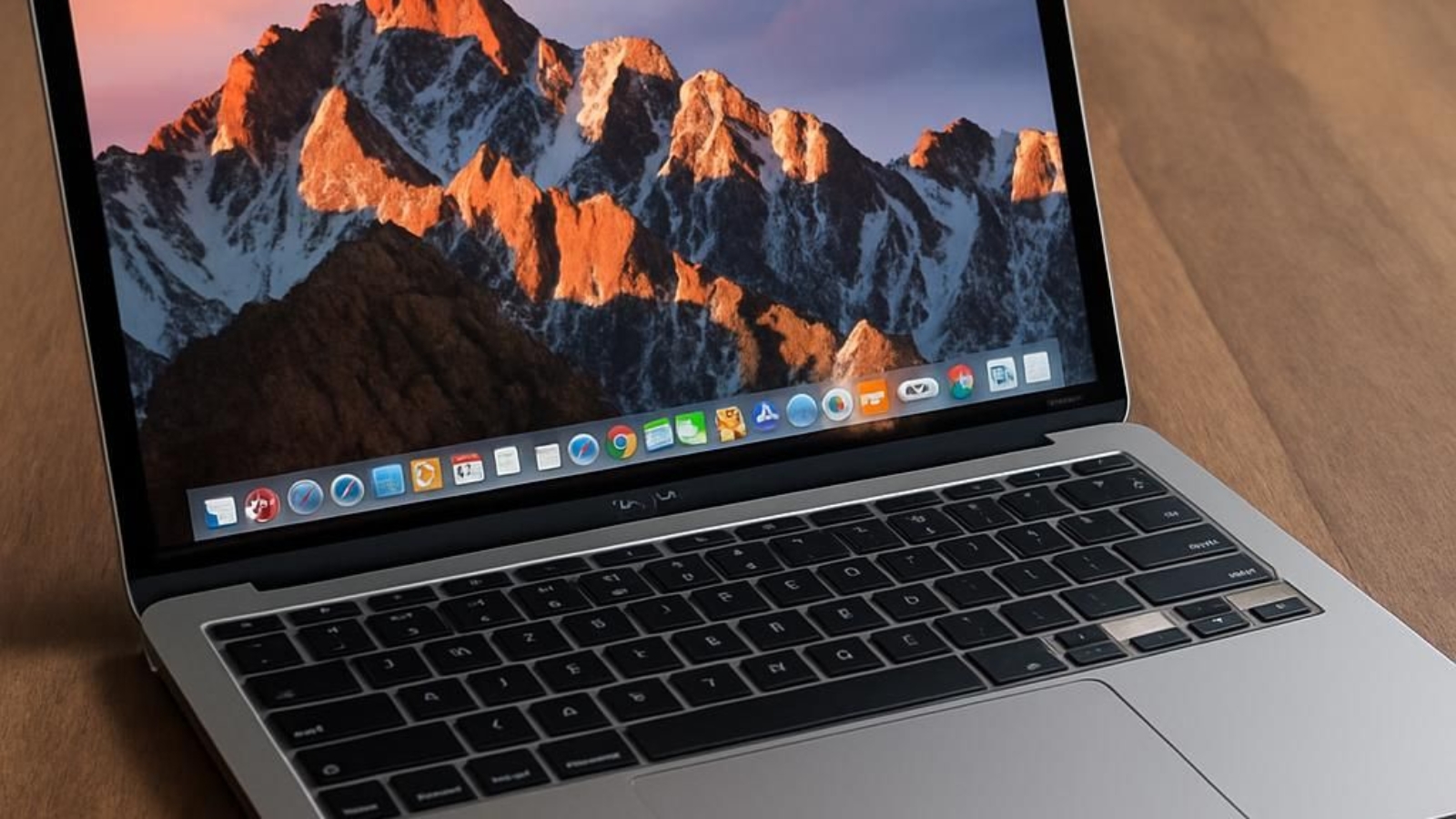 Czy używany MacBook z Intelem nadal ma sens